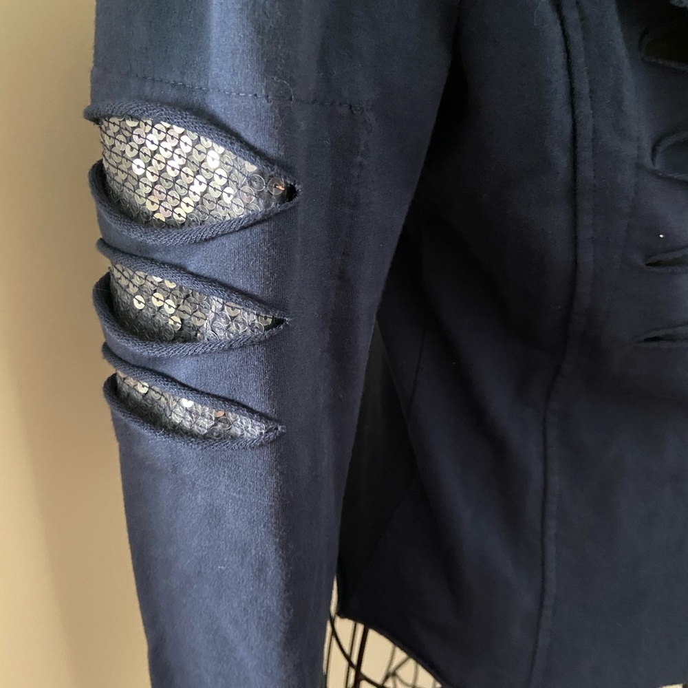Jacket - Picture 2 of 5